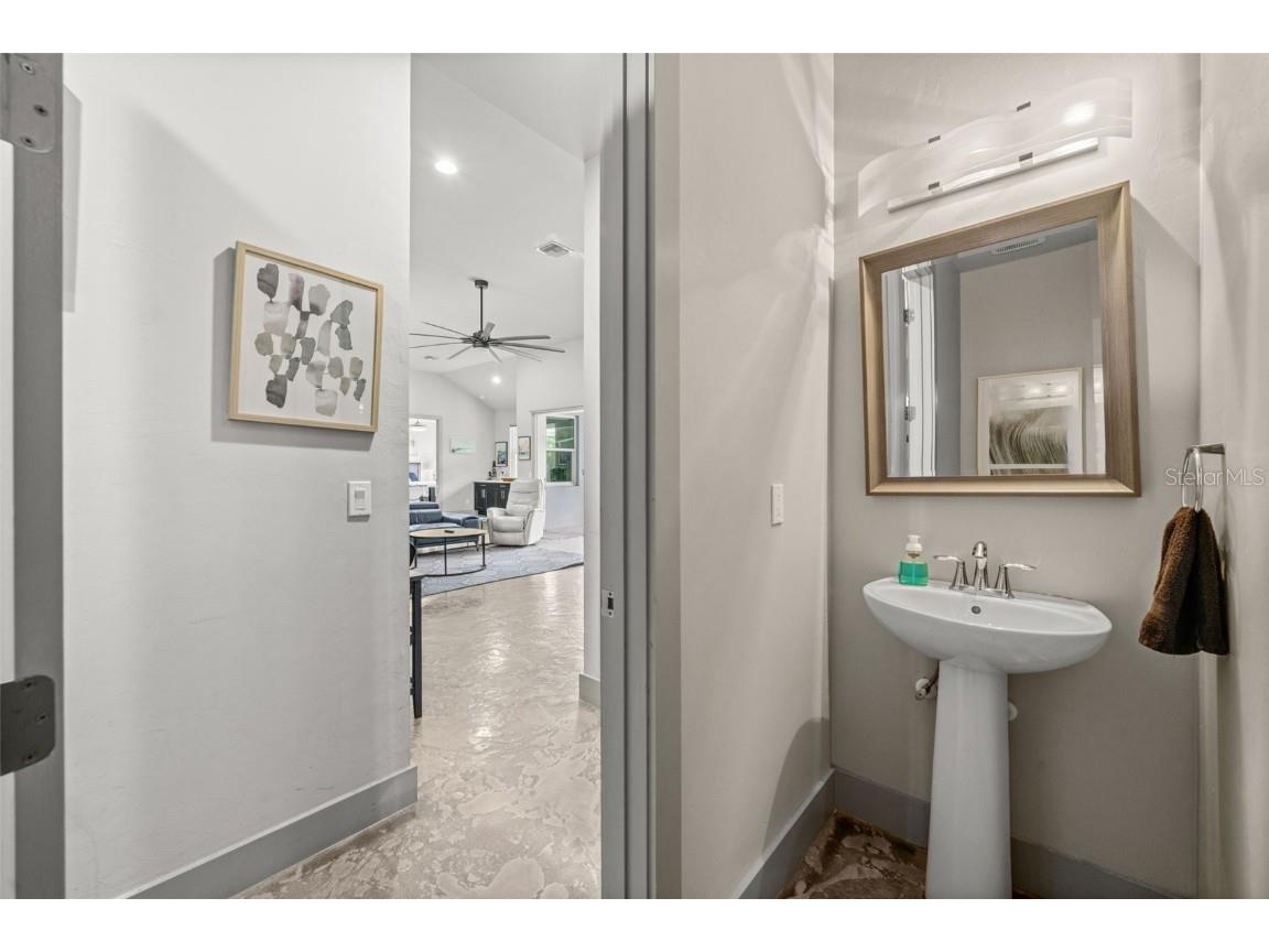 528 SE 14th Terrace Cape Coral FL 33990 C7515921 image27