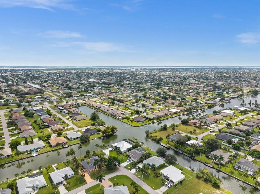 528 SE 14th Terrace Cape Coral FL 33990 C7515921 image58