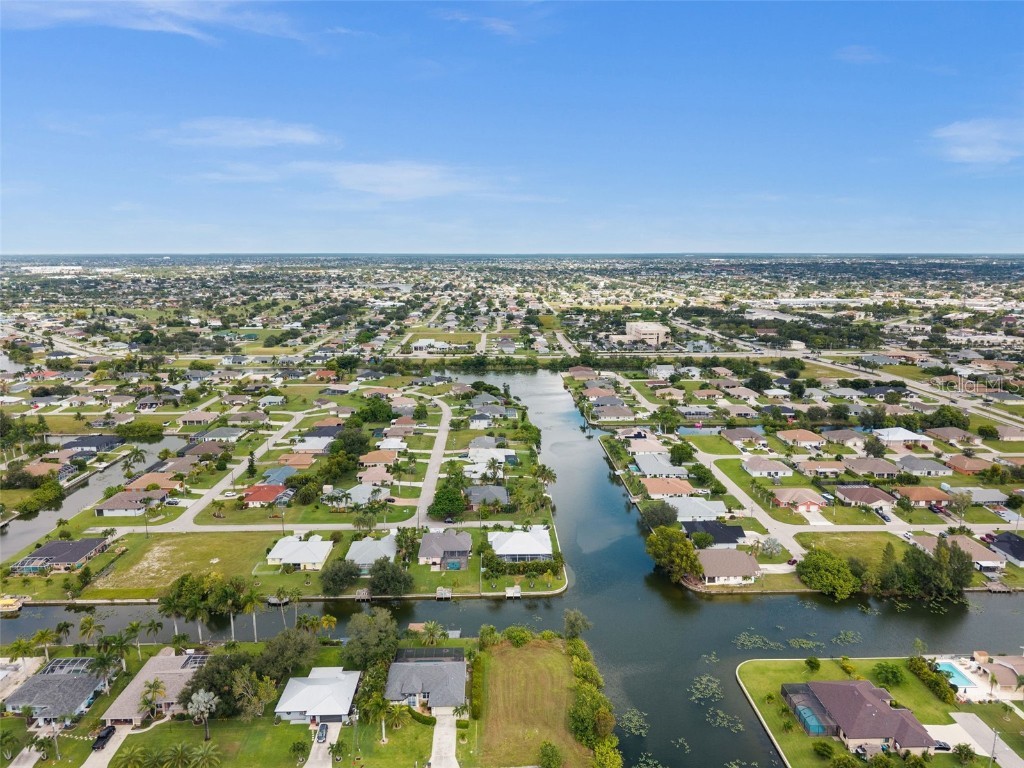 528 SE 14th Terrace Cape Coral FL 33990 C7515921 image59