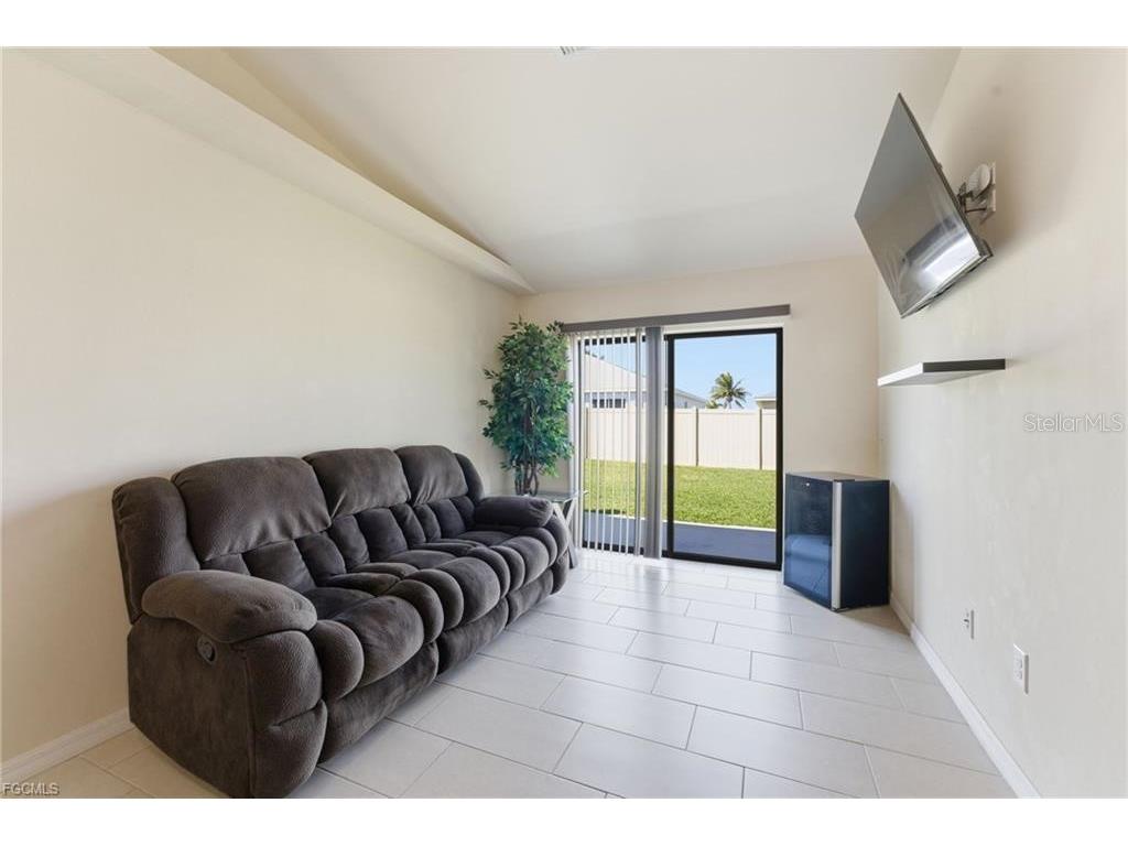528 SE 5th Place Cape Coral FL 33990 C7522462 image23