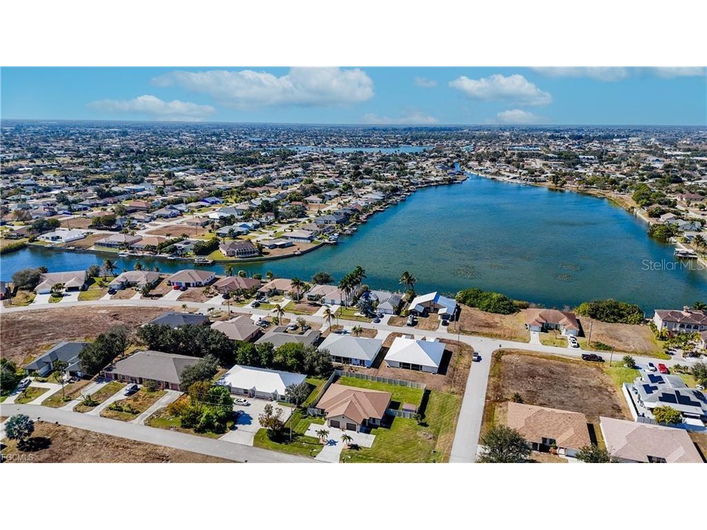 528 SE 5th Place Cape Coral FL 33990 C7522462 image38
