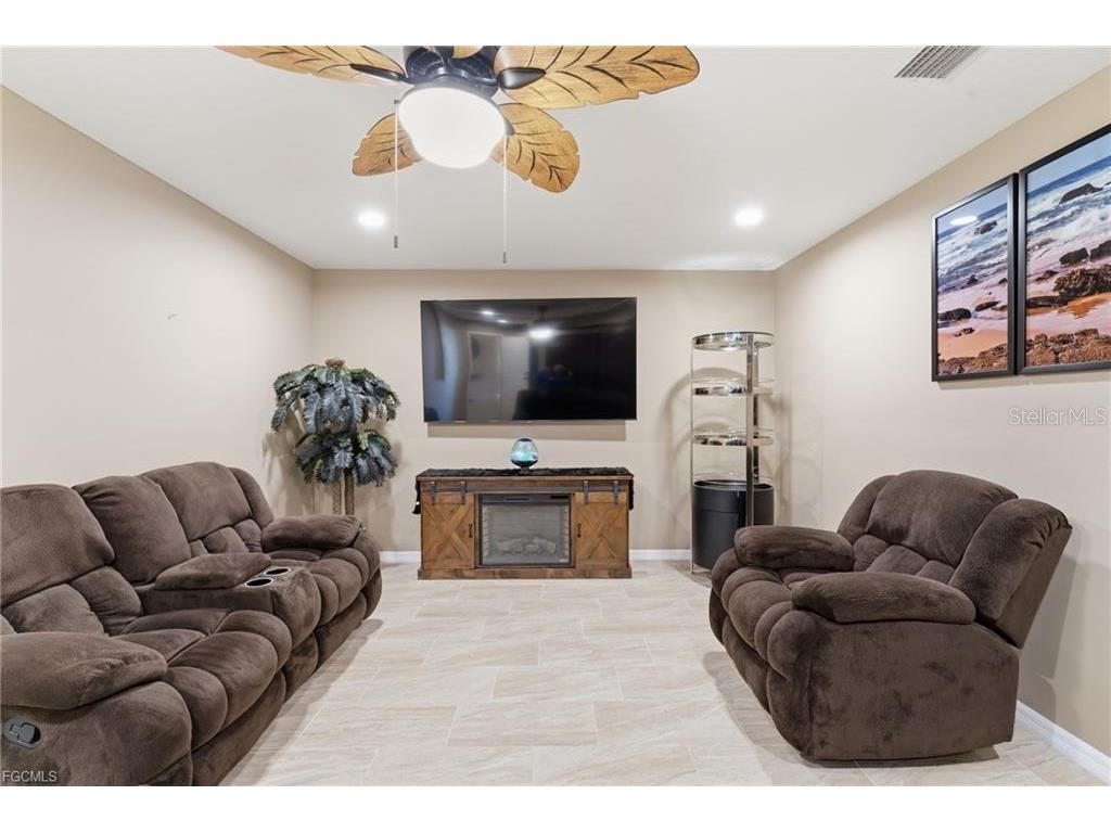 528 SE 5th Place Cape Coral FL 33990 C7522462 image7