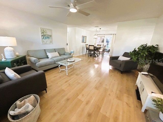 528 Valencia Place Lady Lake FL 32159 OM712880 image10