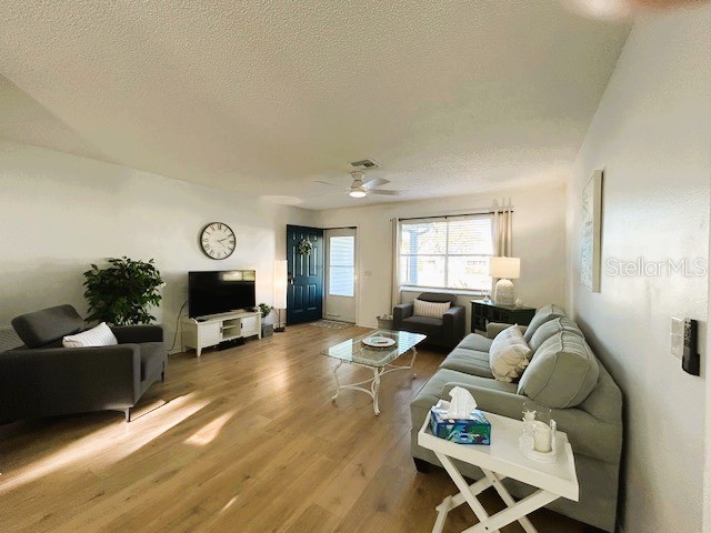 528 Valencia Place Lady Lake FL 32159 OM712880 image12