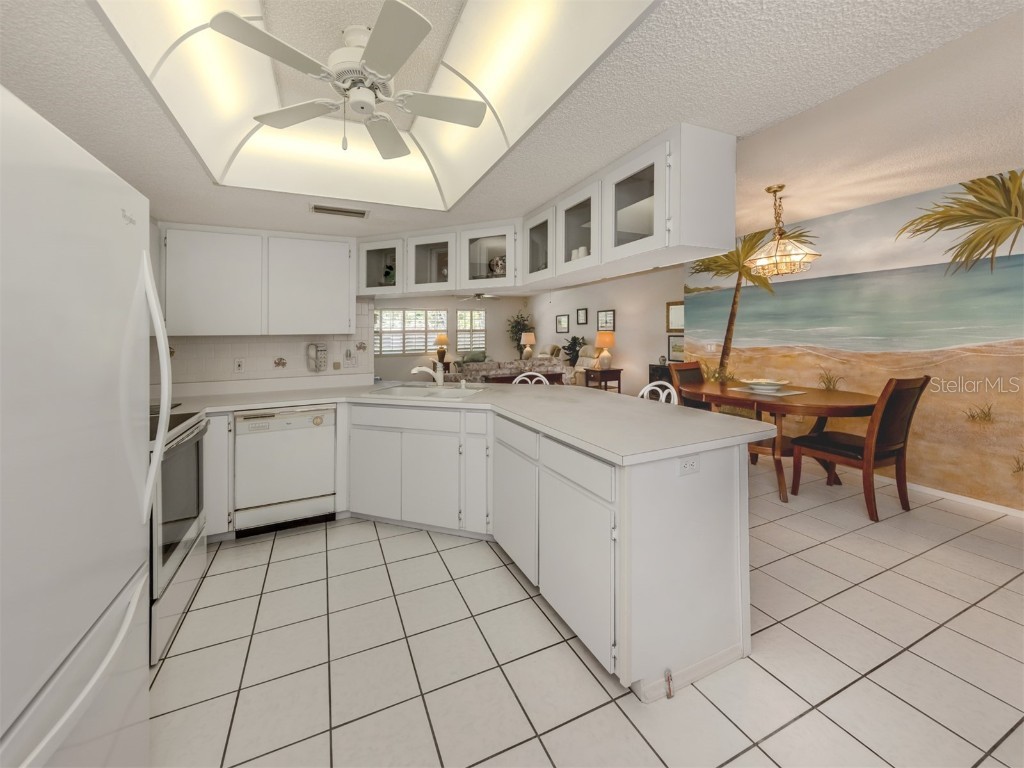 528 W Venice Avenue #1 Venice FL 34285 N6138875 image10