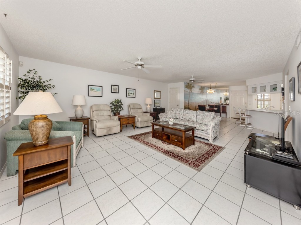 528 W Venice Avenue #1 Venice FL 34285 N6138875 image15