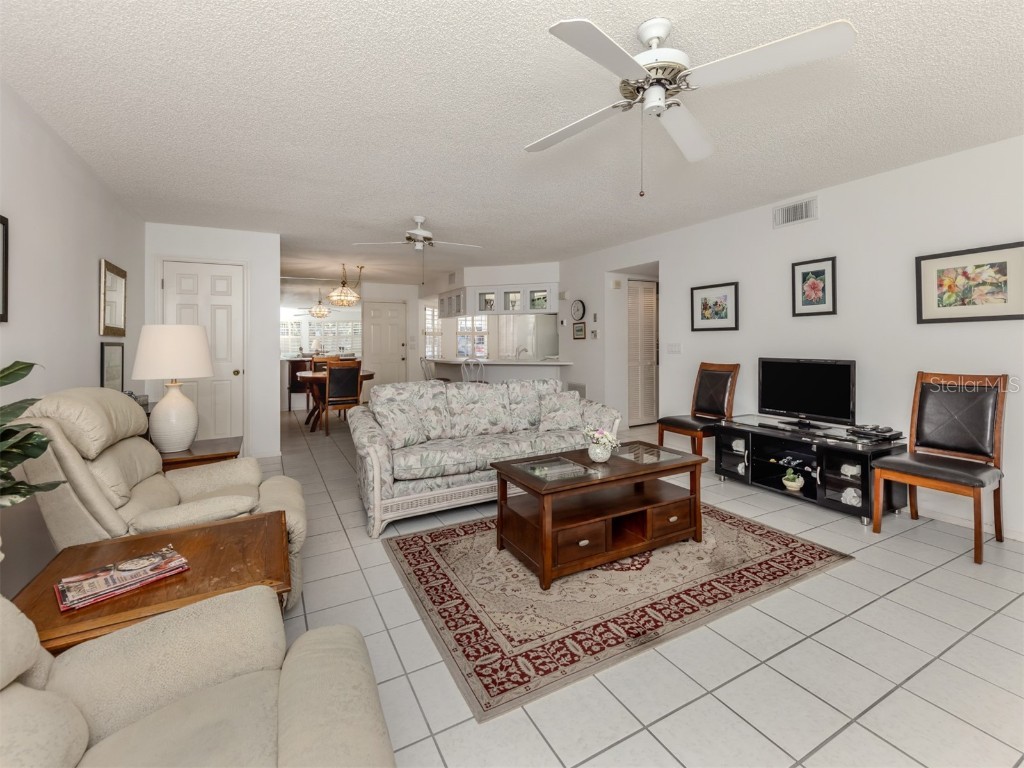 528 W Venice Avenue #1 Venice FL 34285 N6138875 image17