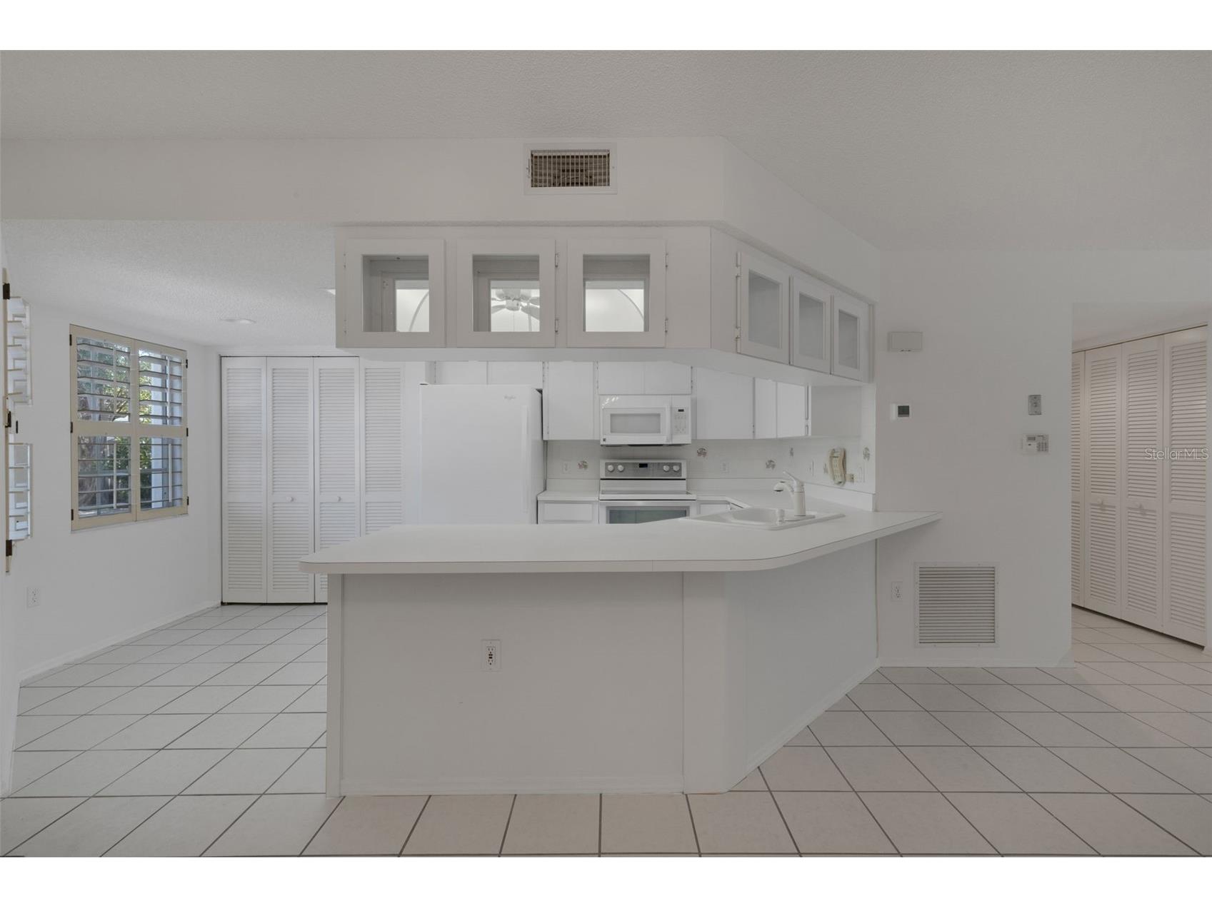 528 W Venice Avenue # 1 Venice FL 34285 - GULF OF MEXICO N6143972 image15