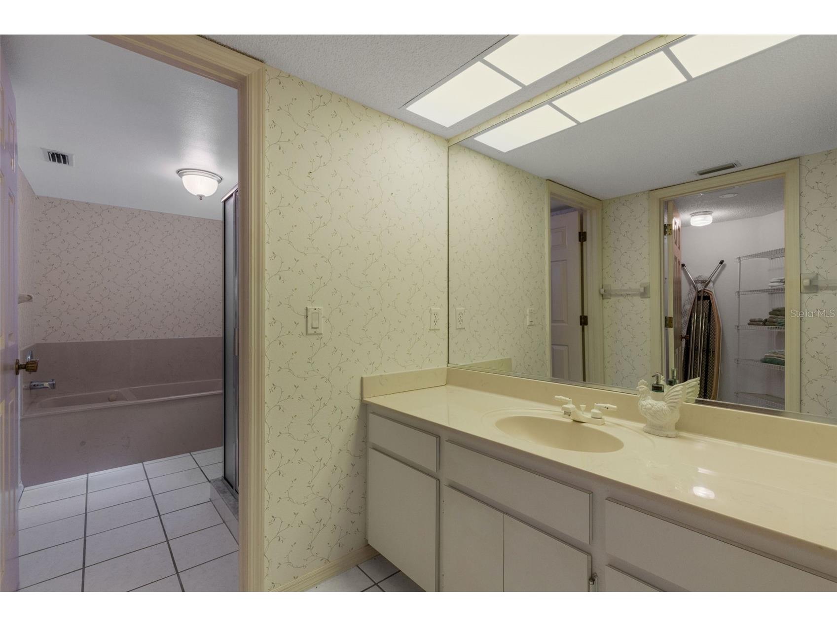 528 W Venice Avenue # 1 Venice FL 34285 - GULF OF MEXICO N6143972 image27