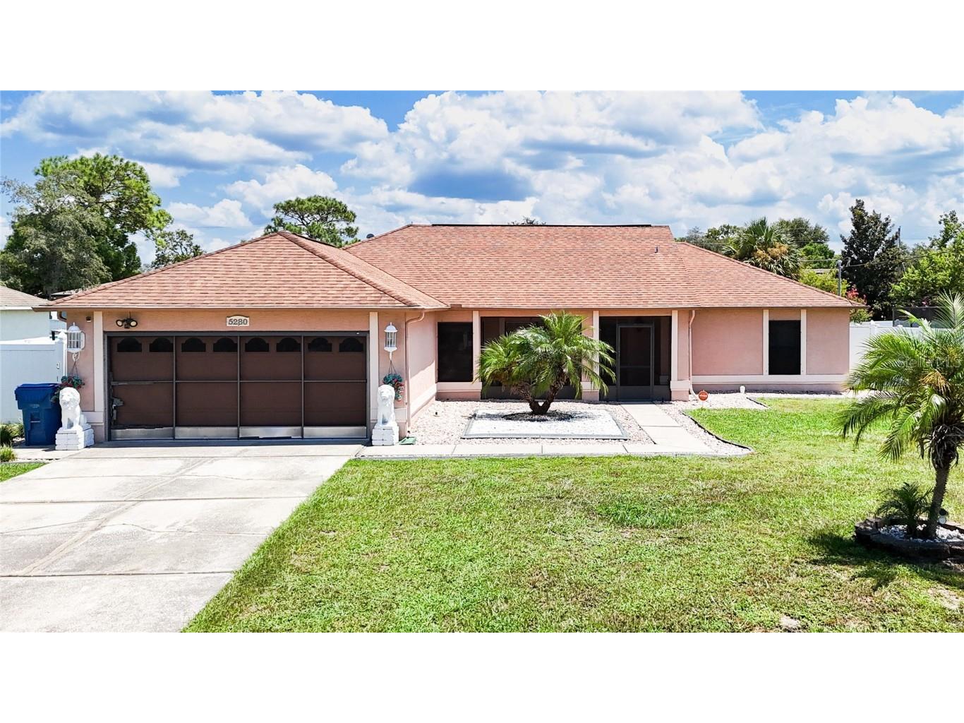5280 Abagail Drive Spring Hill FL 34608 W7867715 image1