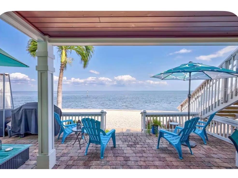 5280 Coquina Key Drive SE #A FURNISHED SEASONAL Saint Petersburg FL 33705 - TAMPA BAY TB8507627 image1