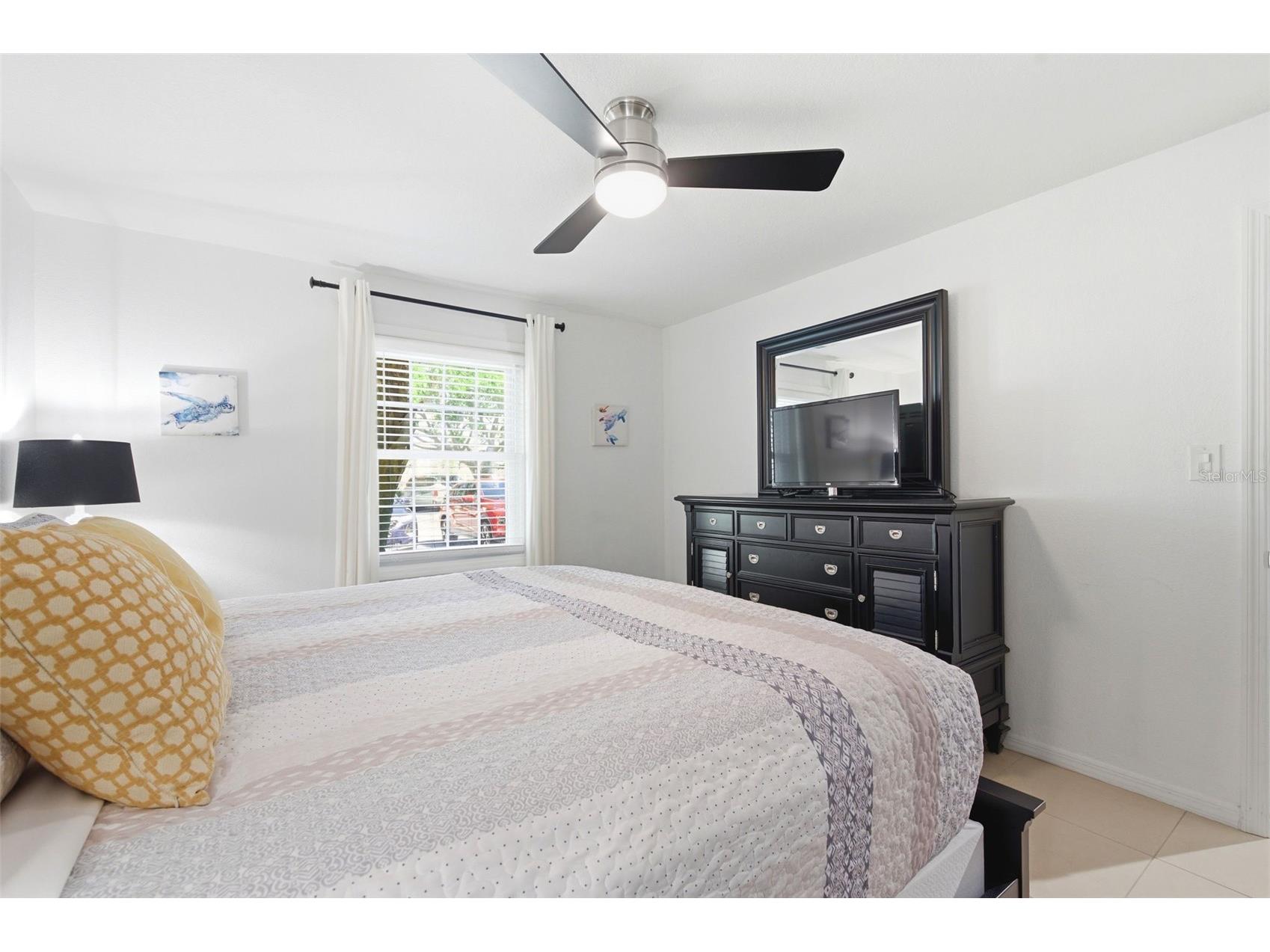 5280 Coquina Key Drive SE #A FURNISHED SEASONAL Saint Petersburg FL 33705 - TAMPA BAY TB8507627 image21