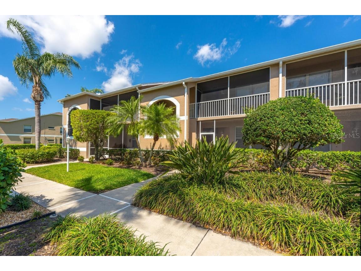 5280 Hyland Hills Avenue #1812 Sarasota FL 34241 A4564105 image1
