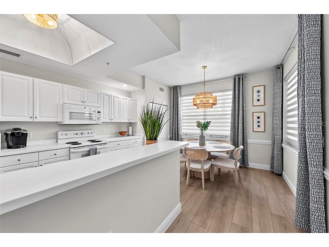 5280 Hyland Hills Avenue #1812 Sarasota FL 34241 A4661689 image34