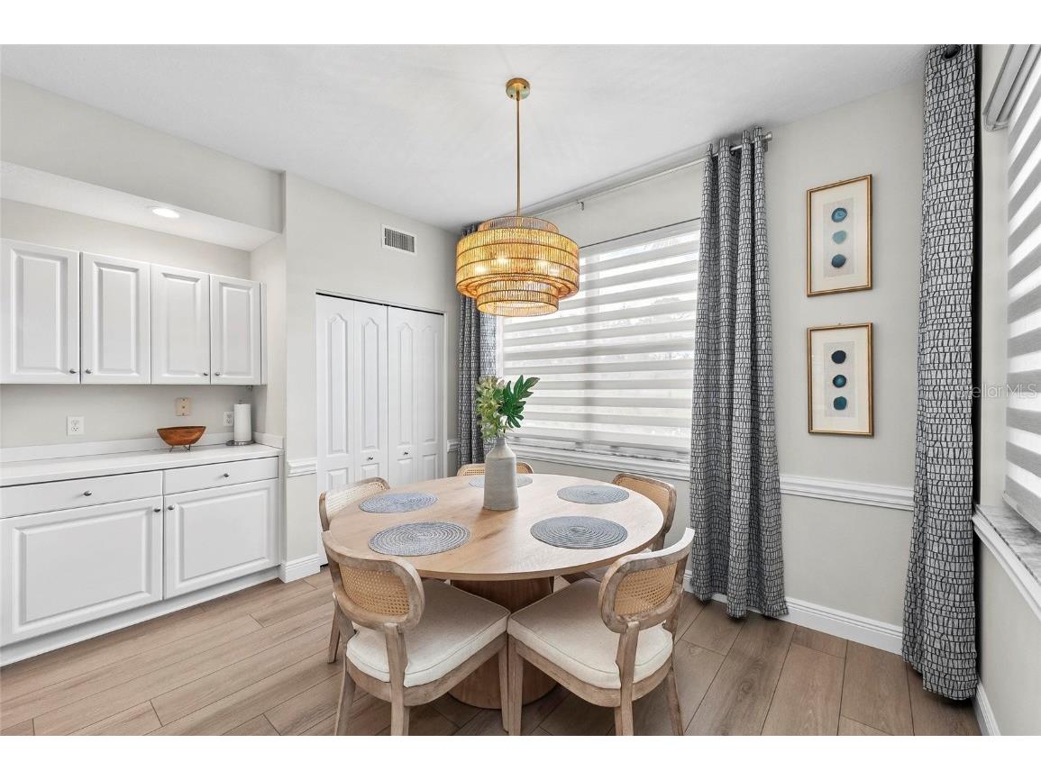 5280 Hyland Hills Avenue #1812 Sarasota FL 34241 A4661689 image35