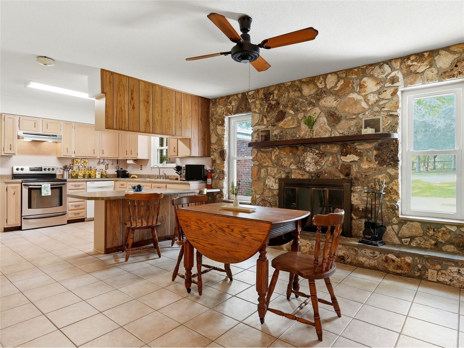 5280 NE 53rd Terrace High Springs FL 32643 GC541675 image11