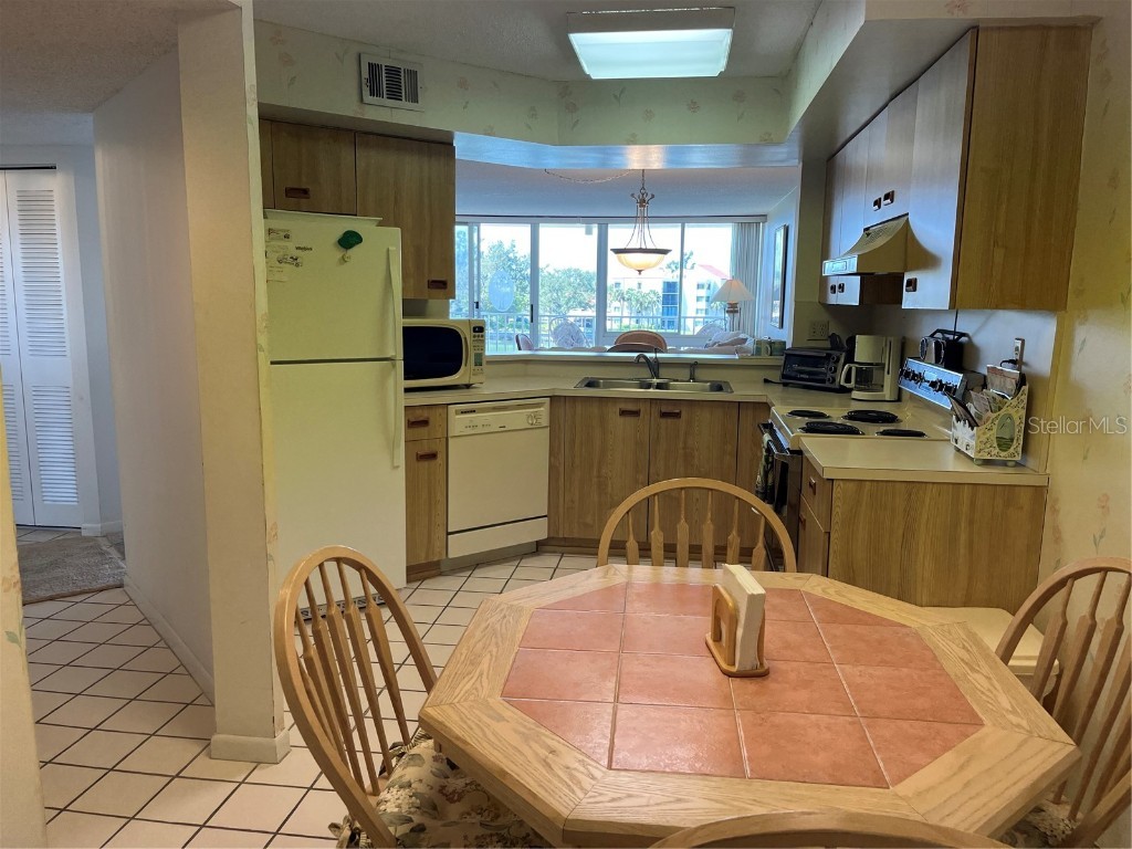 5281 Isla Key Boulevard S #307 Saint Petersburg FL 33715 - BOCA CIEGA TB8440133 image8