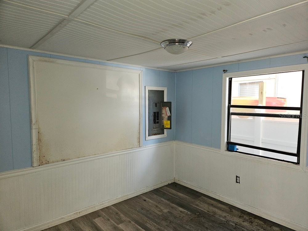 5281 Tuna Lane Weeki Wachee FL 34607 - WEEKI WACHEE RIVER W7880809 image15