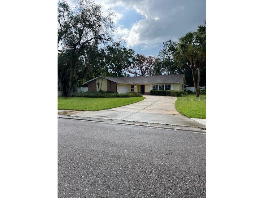 5281 Venetian Boulevard NE Saint Petersburg FL 33703 TB8391834 image1