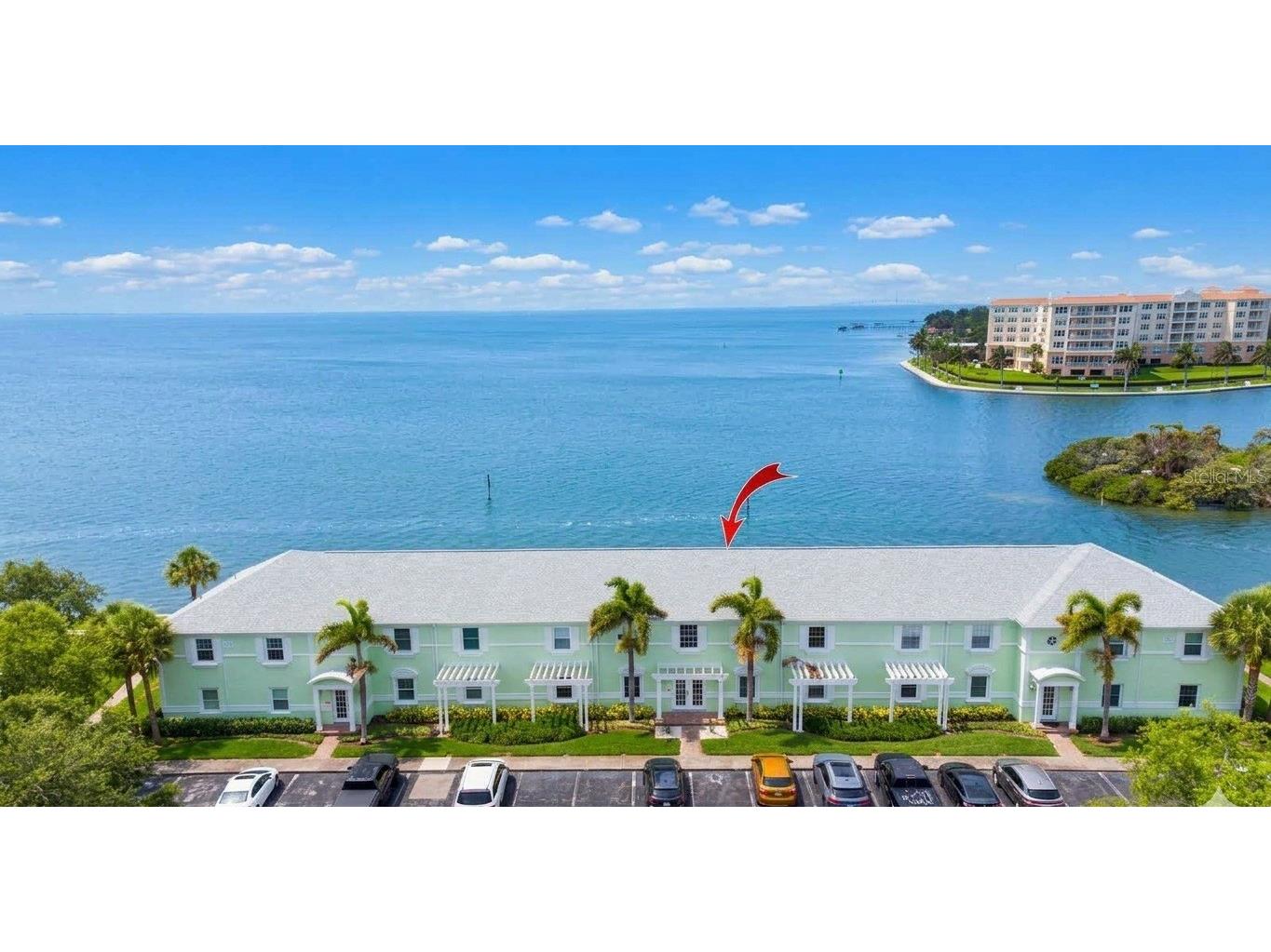 5282 Beach Drive SE #APT D Saint Petersburg FL 33705 - TAMPA BAY AND LITTLE BAYOU TB8513884 image2