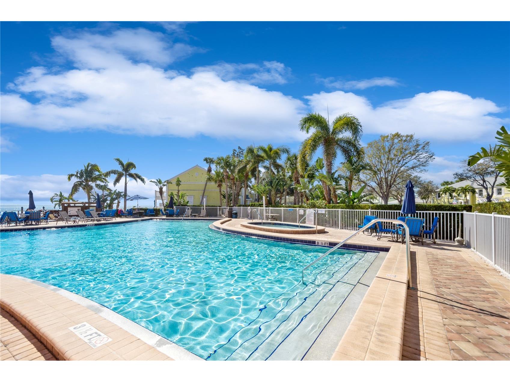 5282 Beach Drive SE #APT D Saint Petersburg FL 33705 - TAMPA BAY AND LITTLE BAYOU TB8513884 image28