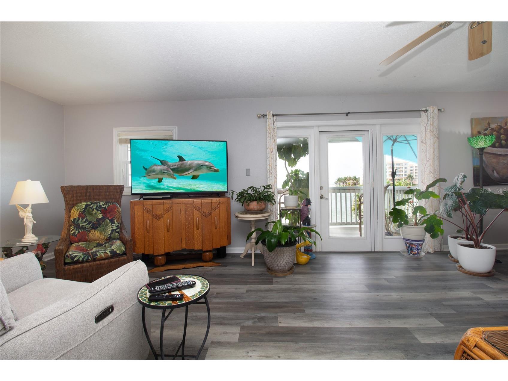 5282 Beach Drive SE #APT D Saint Petersburg FL 33705 - TAMPA BAY AND LITTLE BAYOU TB8513884 image4