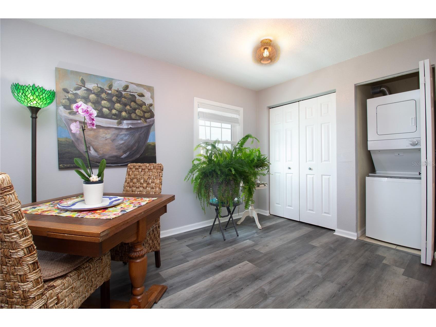 5282 Beach Drive SE #APT D Saint Petersburg FL 33705 - TAMPA BAY AND LITTLE BAYOU TB8513884 image9
