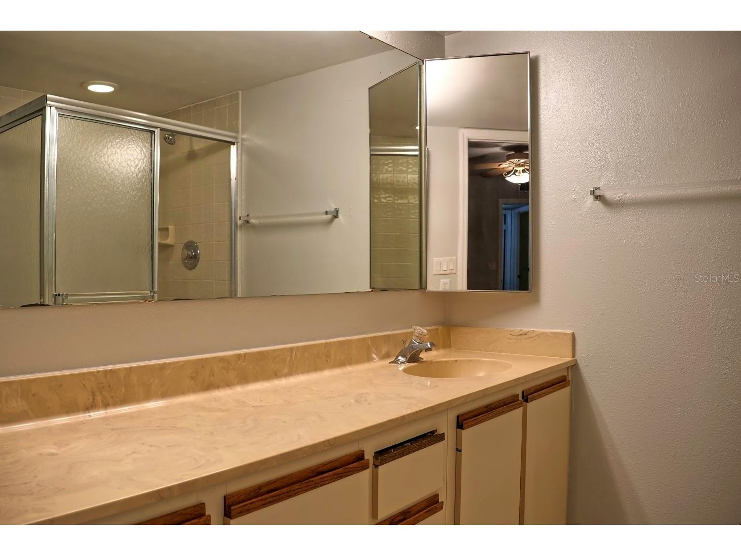 5282 Coral Court #620 Orlando FL 32811 O6404297 image13