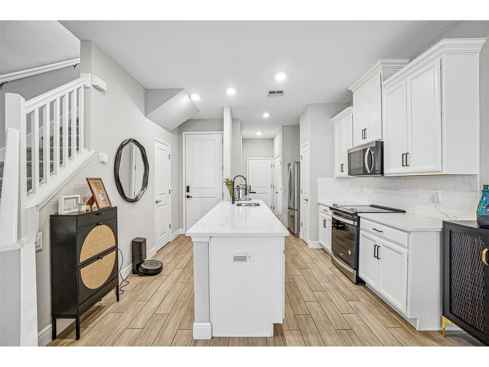 5282 Neil Drive Saint Petersburg FL 33714 TB8505469 image6