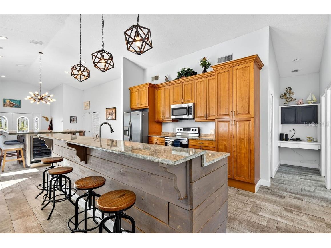 5282 White Sand Circle NE Saint Petersburg FL 33703 TB8445179 image11