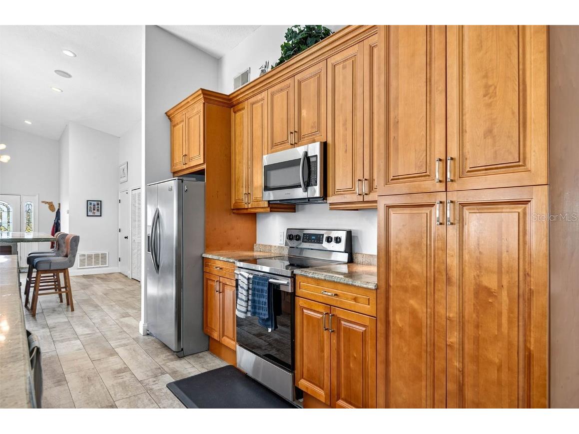 5282 White Sand Circle NE Saint Petersburg FL 33703 TB8445179 image16