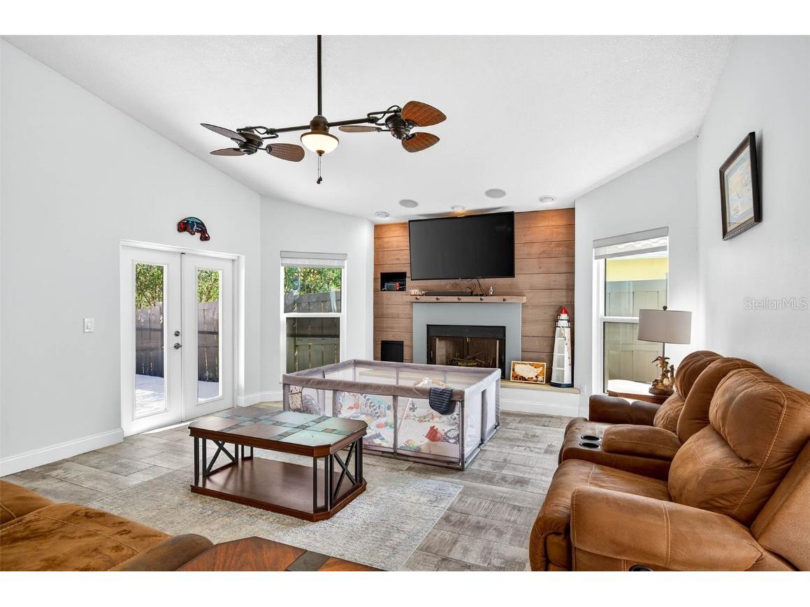 5282 White Sand Circle NE Saint Petersburg FL 33703 TB8445179 image18