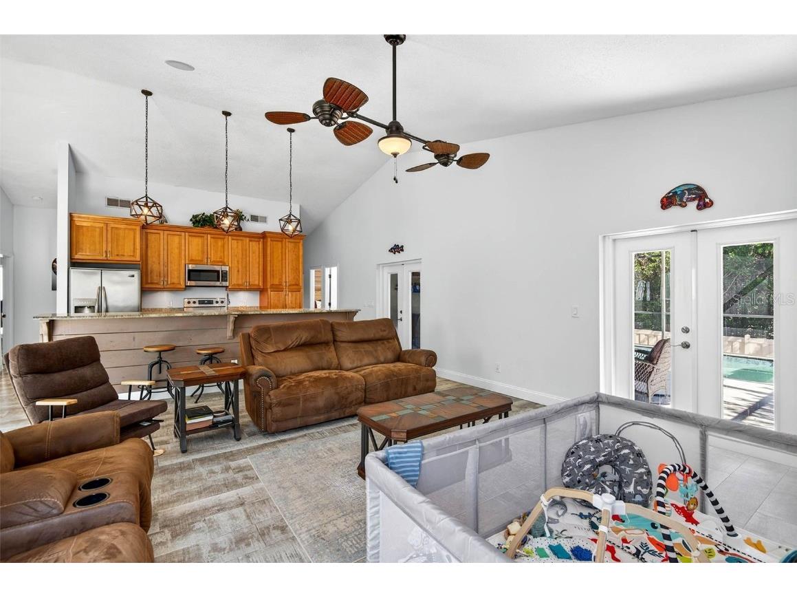 5282 White Sand Circle NE Saint Petersburg FL 33703 TB8445179 image20