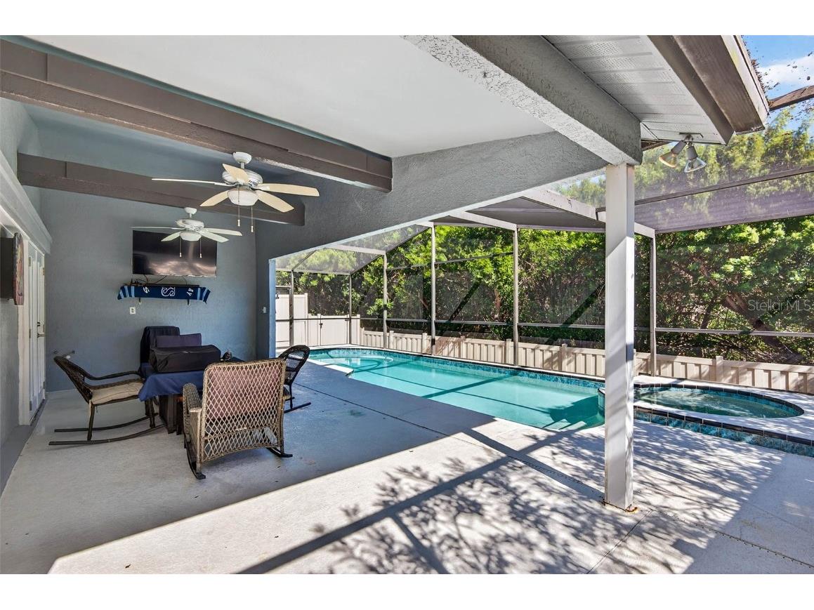 5282 White Sand Circle NE Saint Petersburg FL 33703 TB8445179 image40