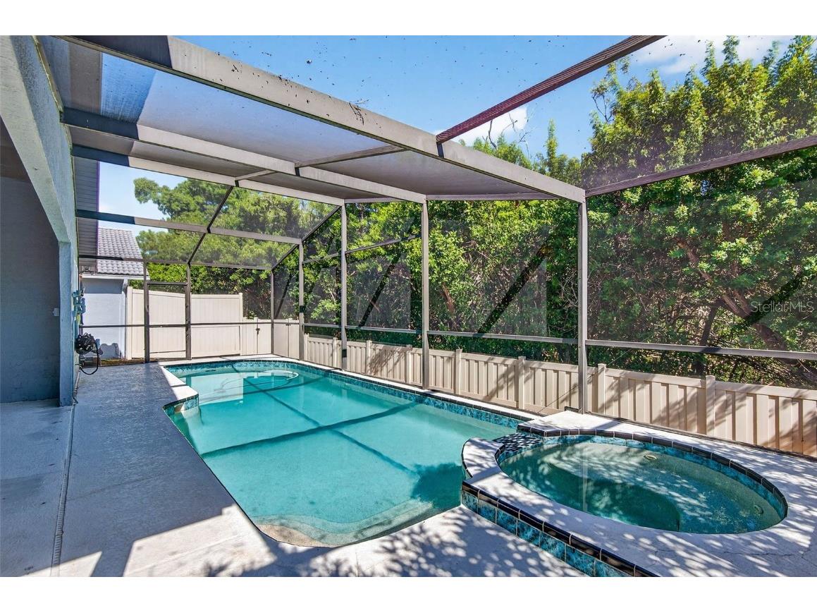 5282 White Sand Circle NE Saint Petersburg FL 33703 TB8445179 image42