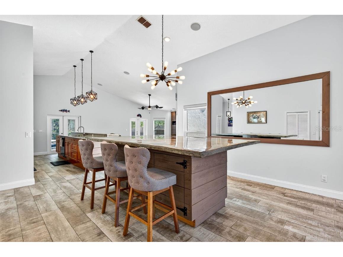 5282 White Sand Circle NE Saint Petersburg FL 33703 TB8445179 image8