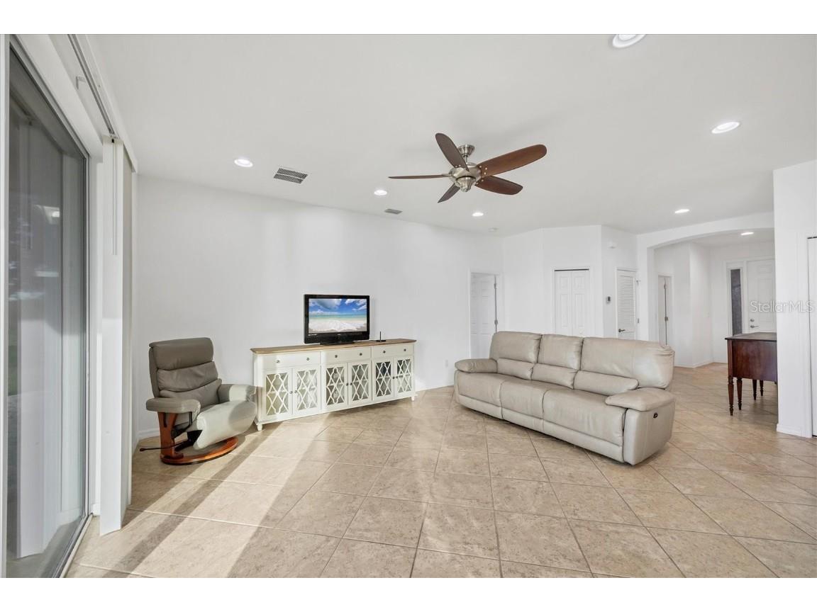 5283 Canyonland Way Venice FL 34293 A4673552 image12