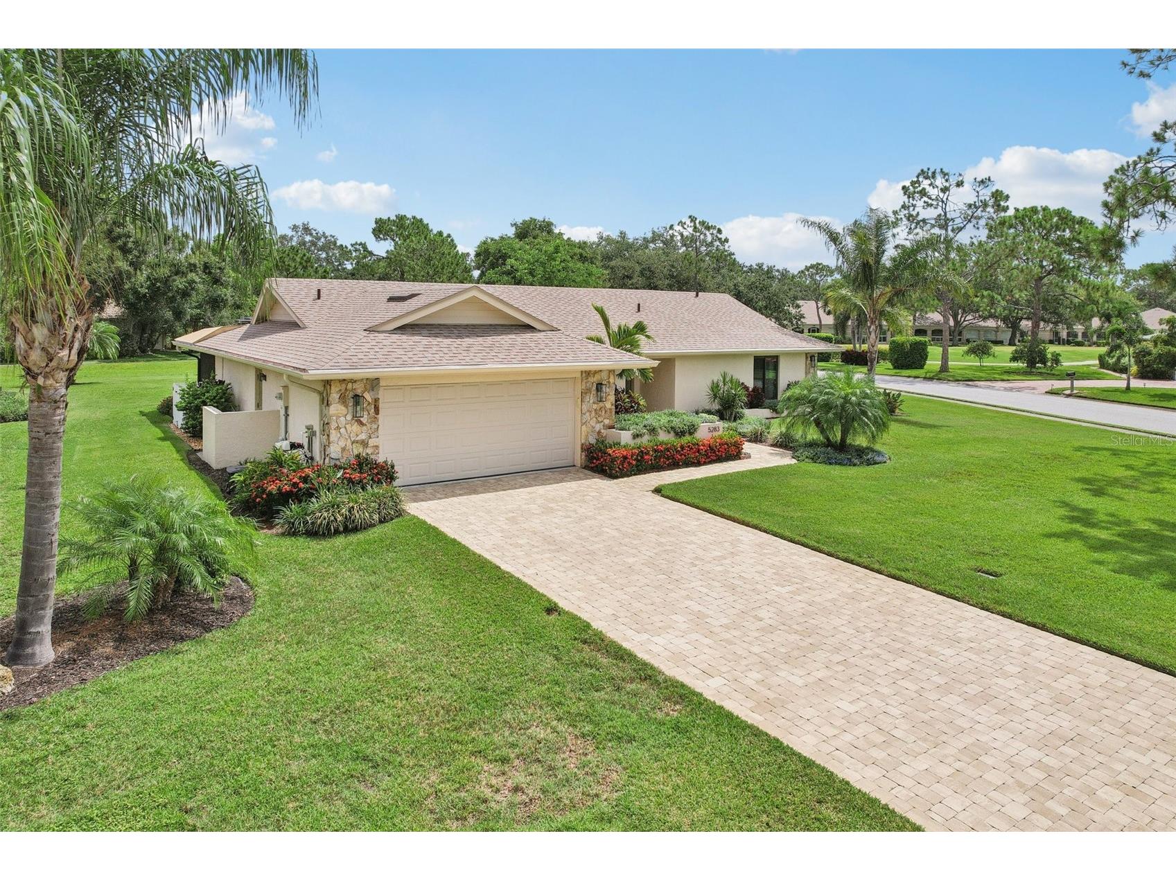 5283 Everwood Run Sarasota FL 34235 A4658146 image2