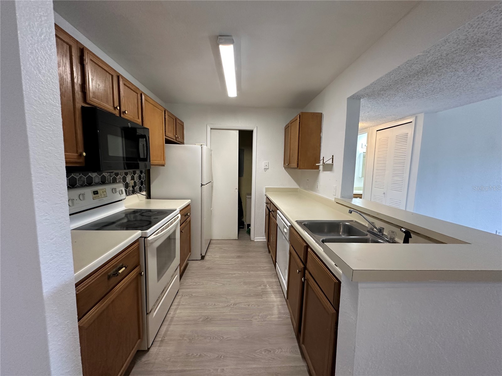5283 Images Circle #304 Kissimmee FL 34746 O6414122 image25
