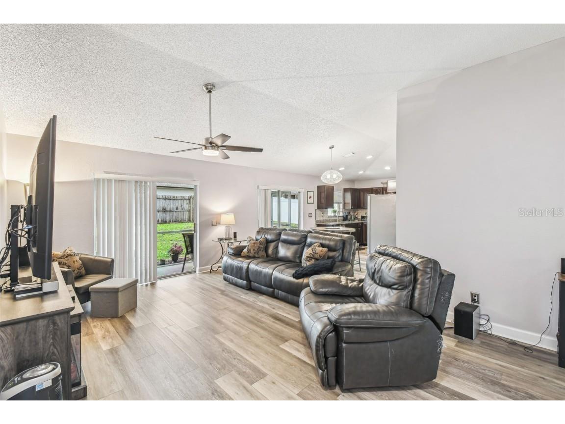 5284 Landover Boulevard Spring Hill FL 34609 TB8404358 image10