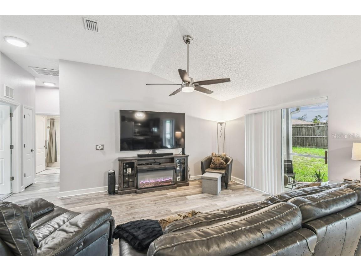 5284 Landover Boulevard Spring Hill FL 34609 TB8404358 image11