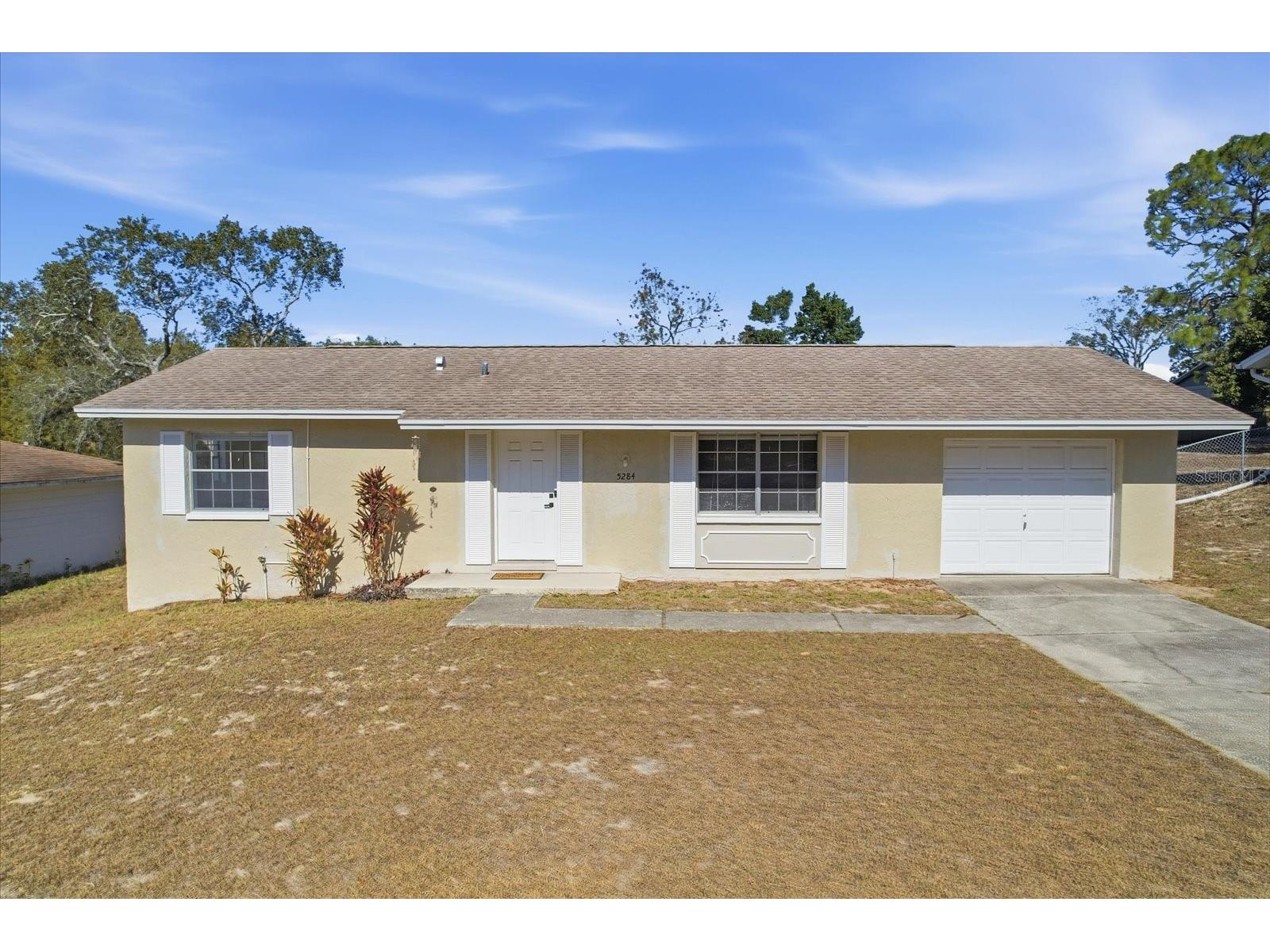 5284 Springwood Road Spring Hill FL 34609 OM717646 image1