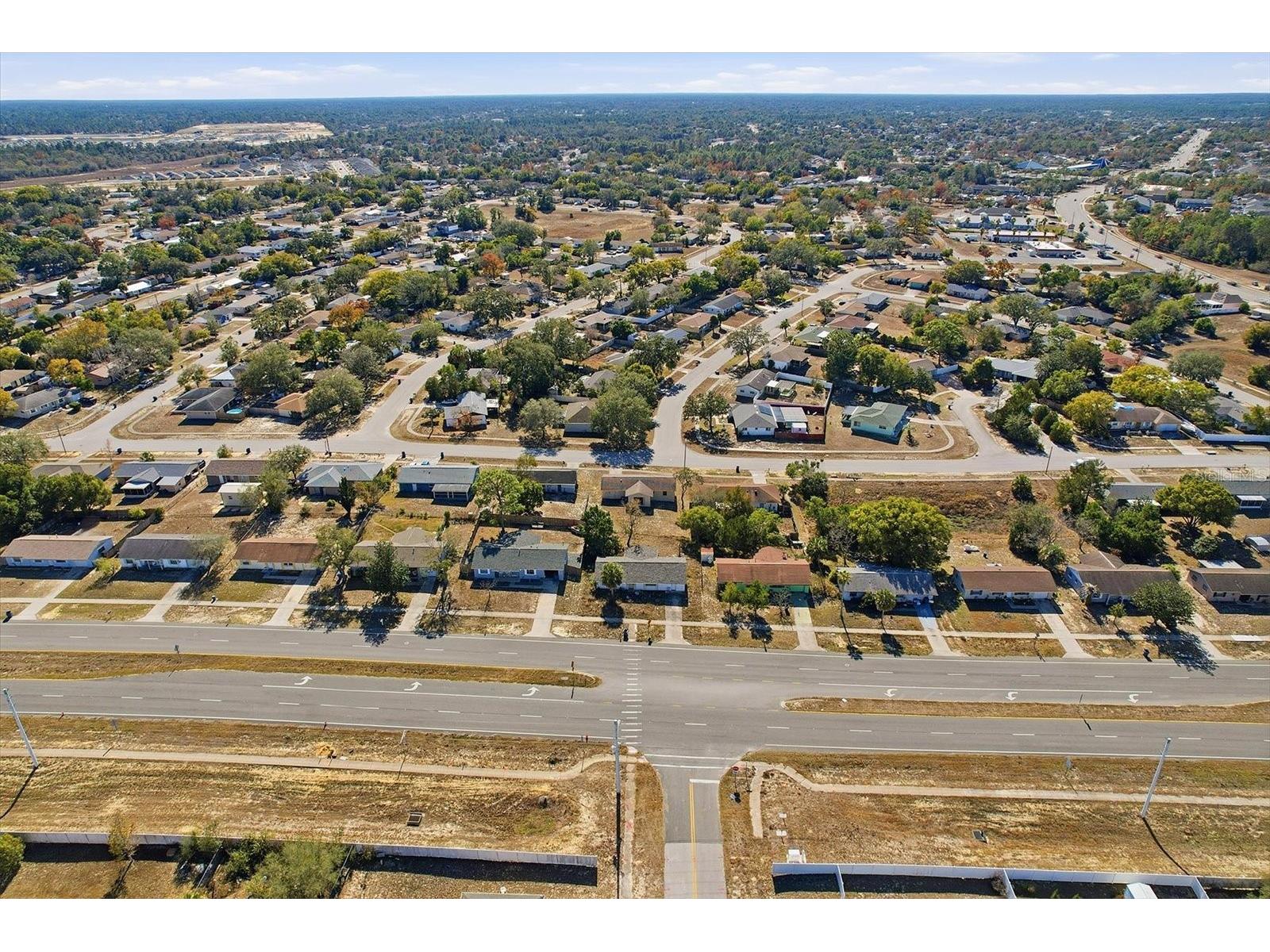 5284 Springwood Road Spring Hill FL 34609 OM717646 image46