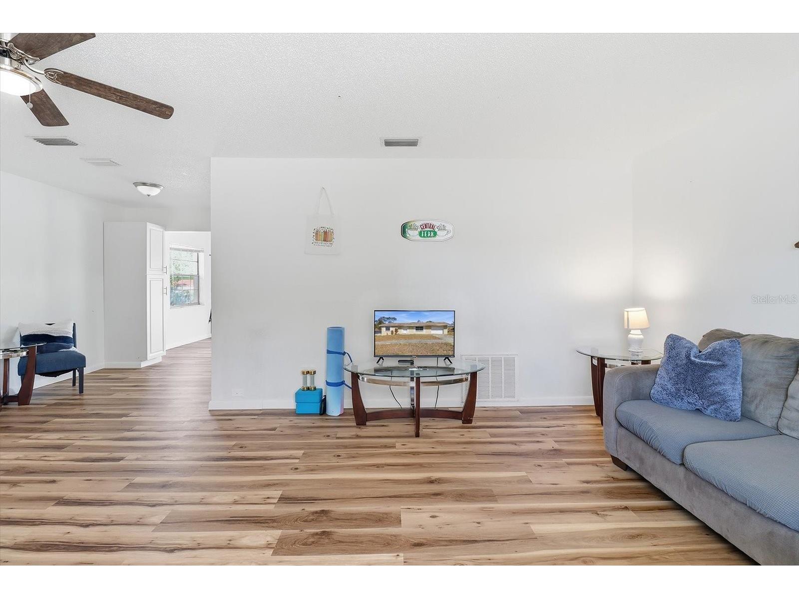 5284 Springwood Road Spring Hill FL 34609 OM717646 image6