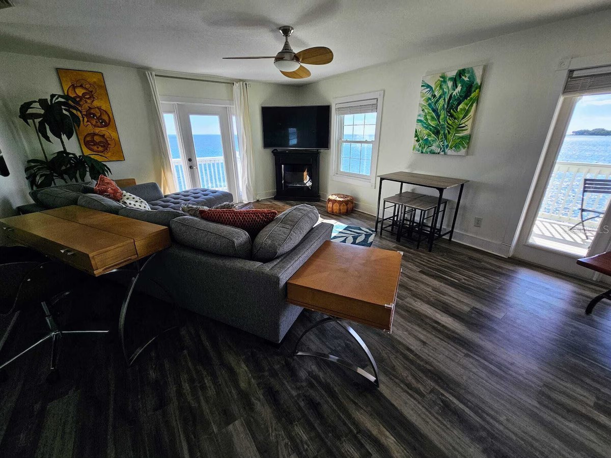 5285 Coquina Key Drive SE #C Saint Petersburg FL 33705 - TAMPA BAY TB8464135 image7