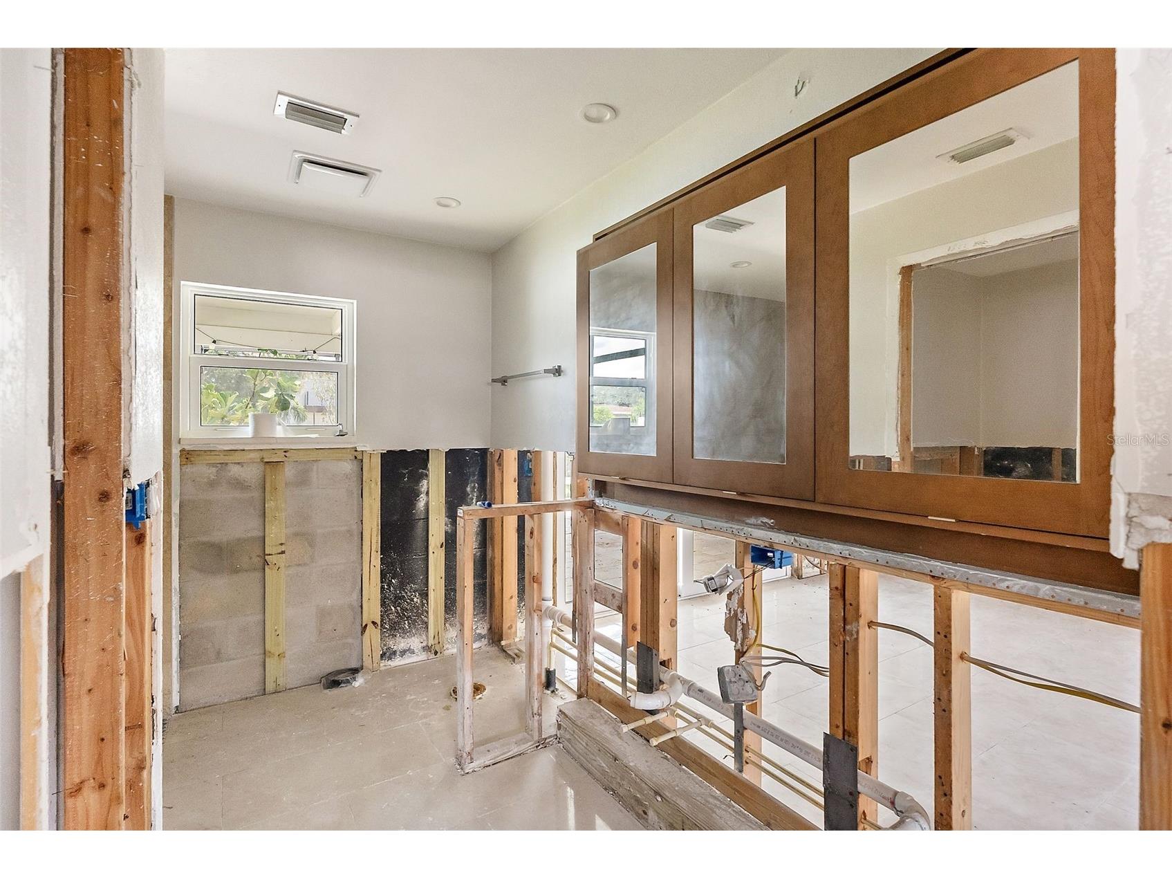 5285 Dover Street NE Saint Petersburg FL 33703 - TAMPA BAY TB8400937 image16