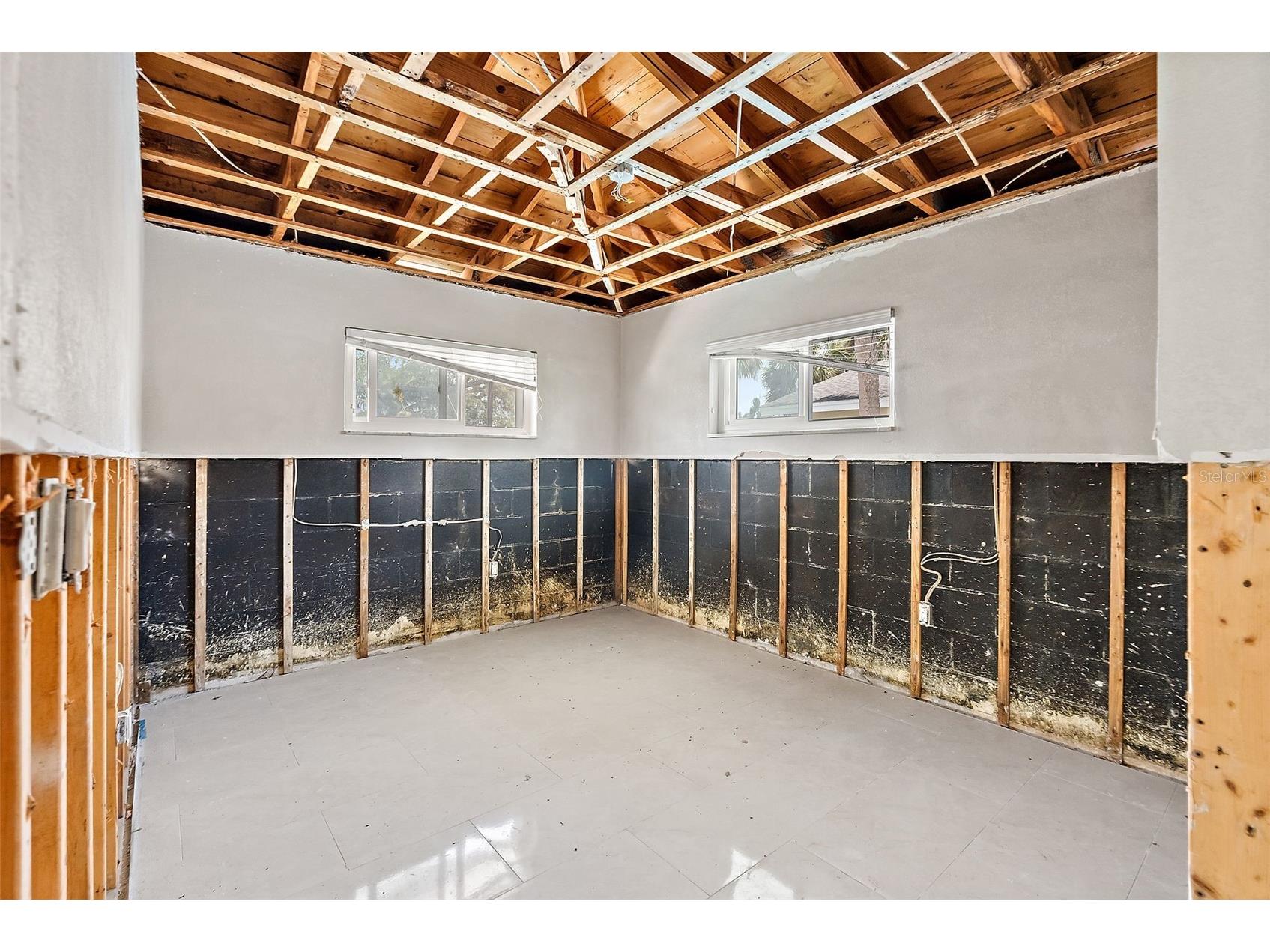 5285 Dover Street NE Saint Petersburg FL 33703 - TAMPA BAY TB8400937 image18