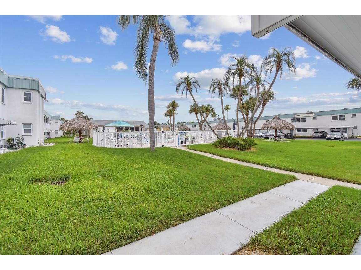 5286 81st Street N #26 Saint Petersburg FL 33709 TB8410093 image20