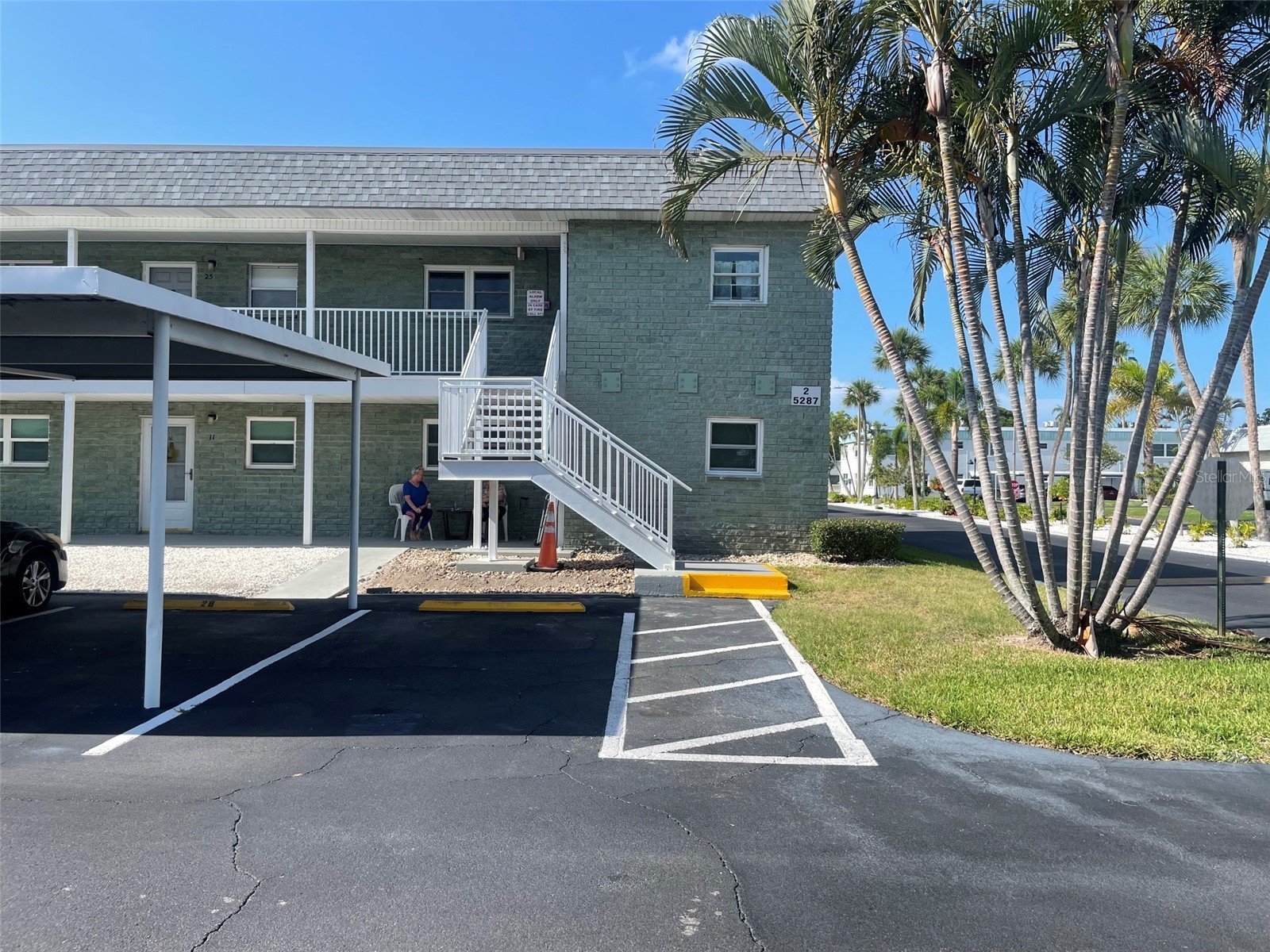 5287 81st Street N #12 Saint Petersburg FL 33709 TB8524337 image1