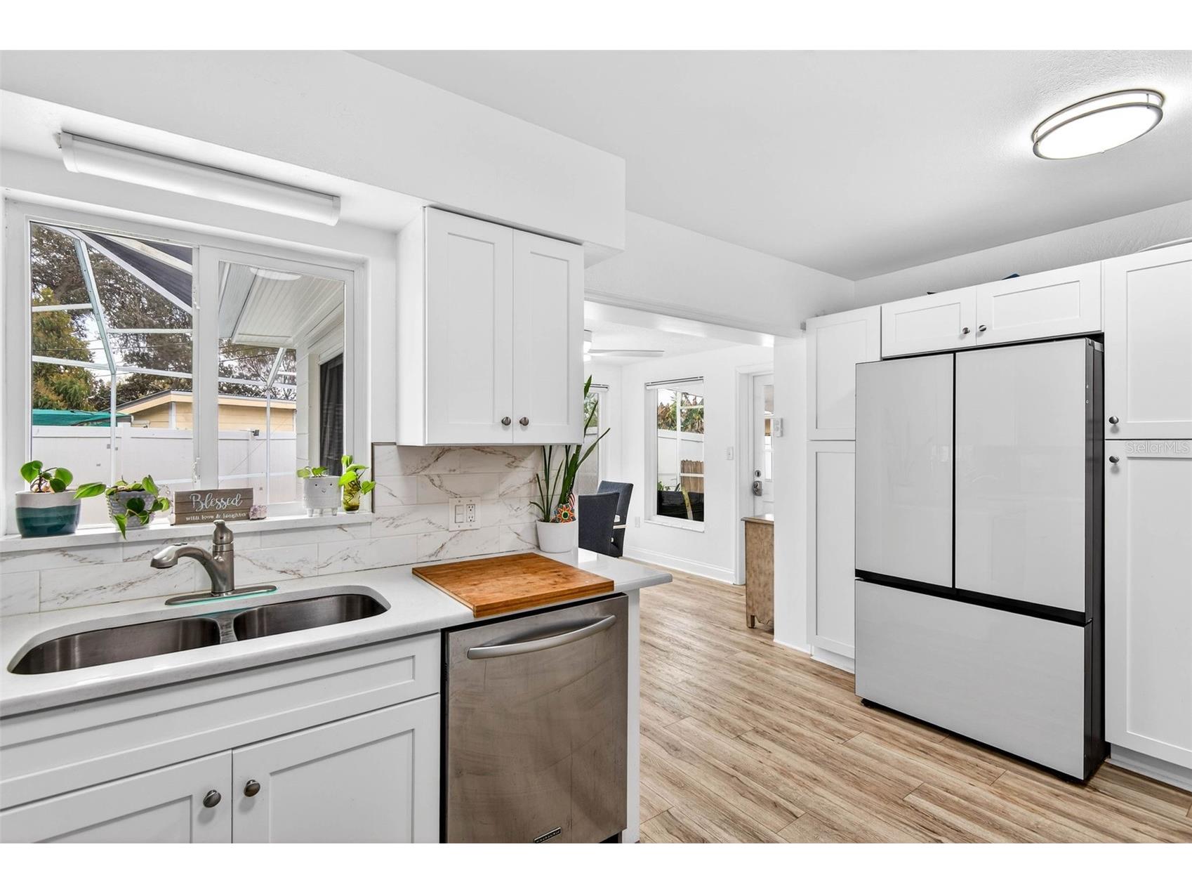 5287 99th Way N Seminole FL 33708 TB8480829 image14